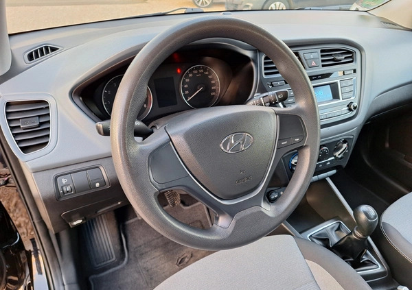 Hyundai i20 cena 32444 przebieg: 155300, rok produkcji 2015 z Kluczbork małe 596